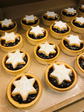 Load image into Gallery viewer, Xmas Regular Fruit Mince Pie
